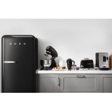 smeg-bcc01blmeu-cafetera-electrica-totalmente-automatica-maquina-espresso-1-4-l-26.jpg