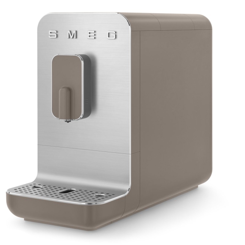 smeg-bcc01tpmeu-cafetera-electrica-totalmente-automatica-maquina-espresso-1-4-l-4.jpg