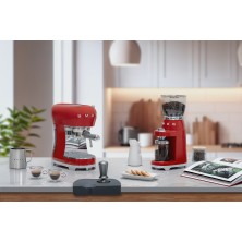 smeg-cgf01rdeu-molinillo-de-cafe-150-w-rojo-7.jpg