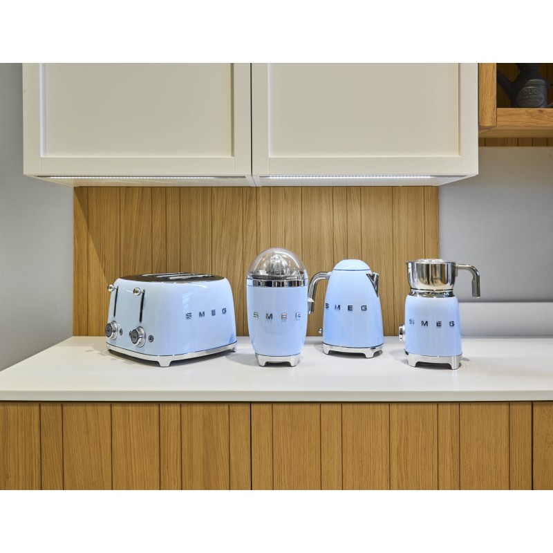 smeg-cjf01pbeu-prensa-de-citricos-electricos-70-w-azul-6.jpg