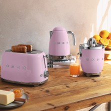 smeg-cjf01pkeu-prensa-de-citricos-electricos-70-w-rosa-9.jpg